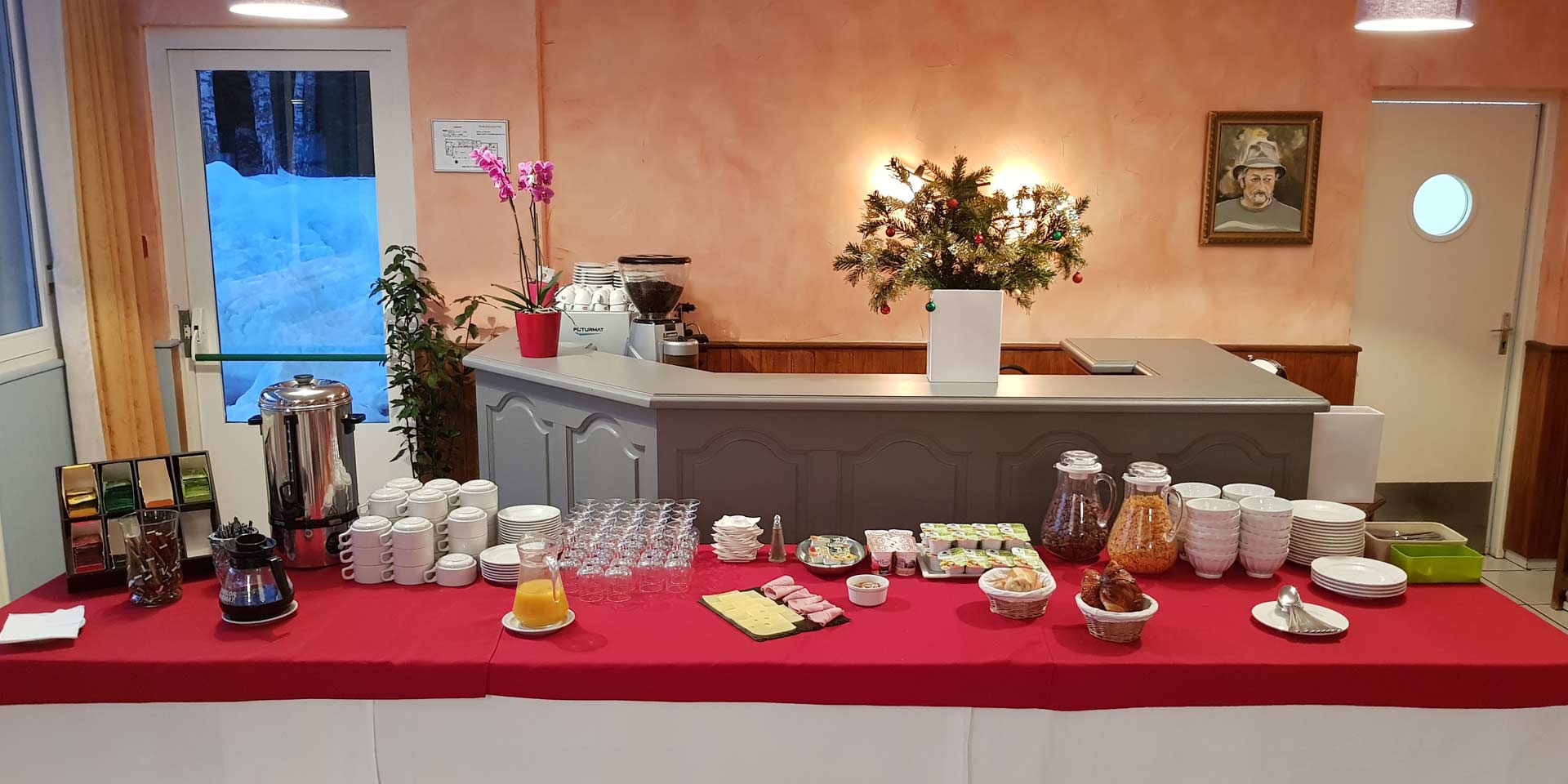 Salon hotel le brunet